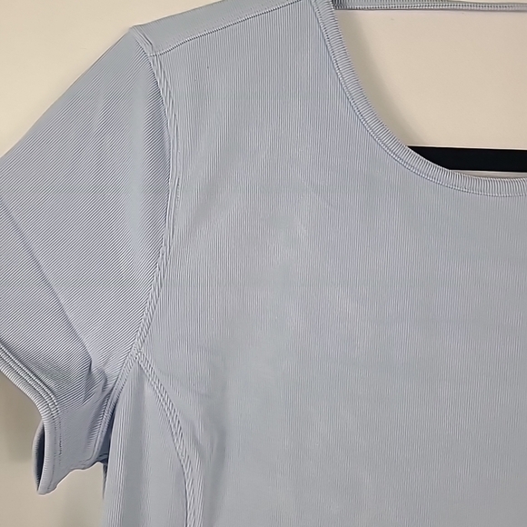 NWT Lululemon Women's Twist-Back Soft Ribbed Short Sleeve Top Blue Linen Sz 10 - Picture 2 of 8